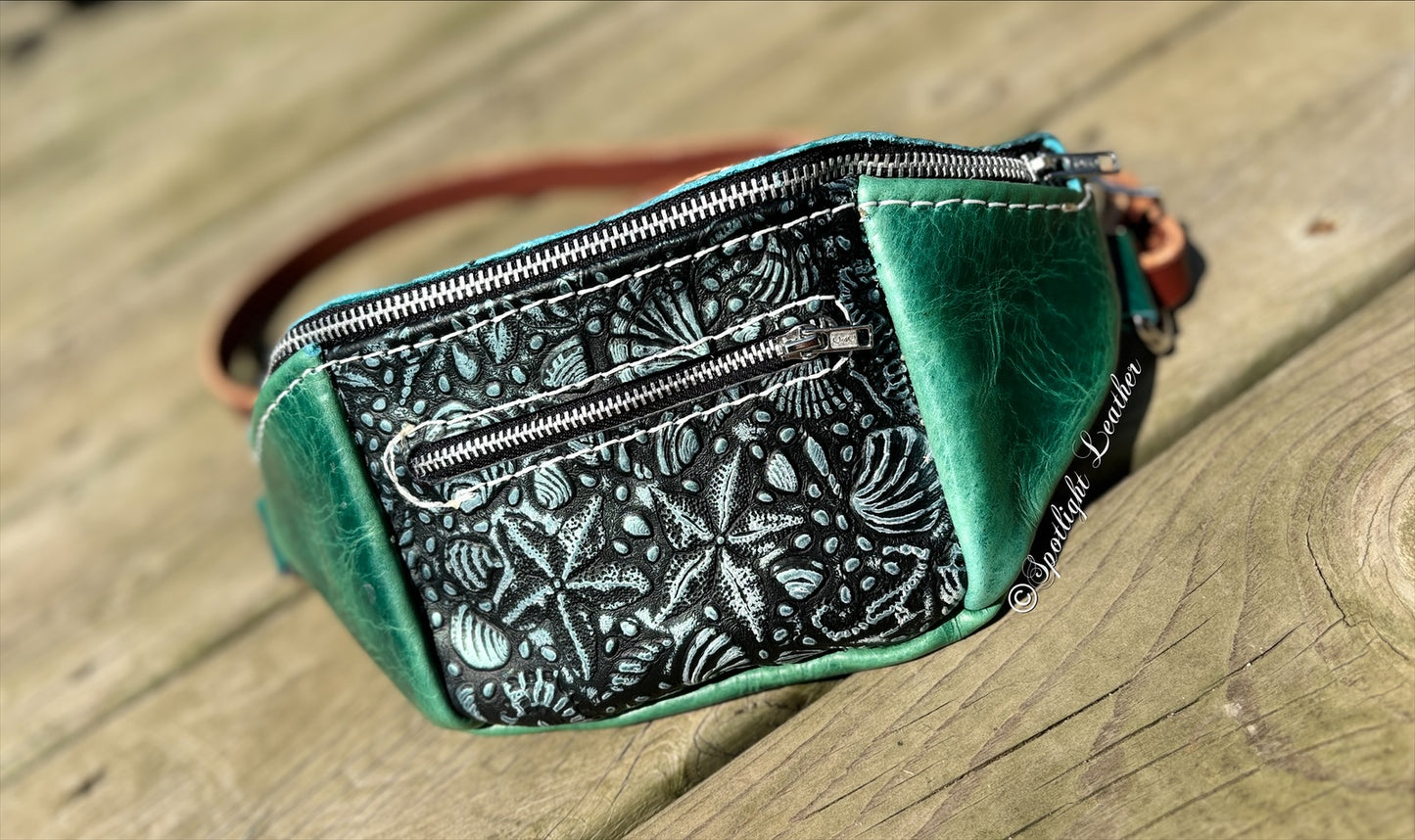 Seashore Crossbody Bag